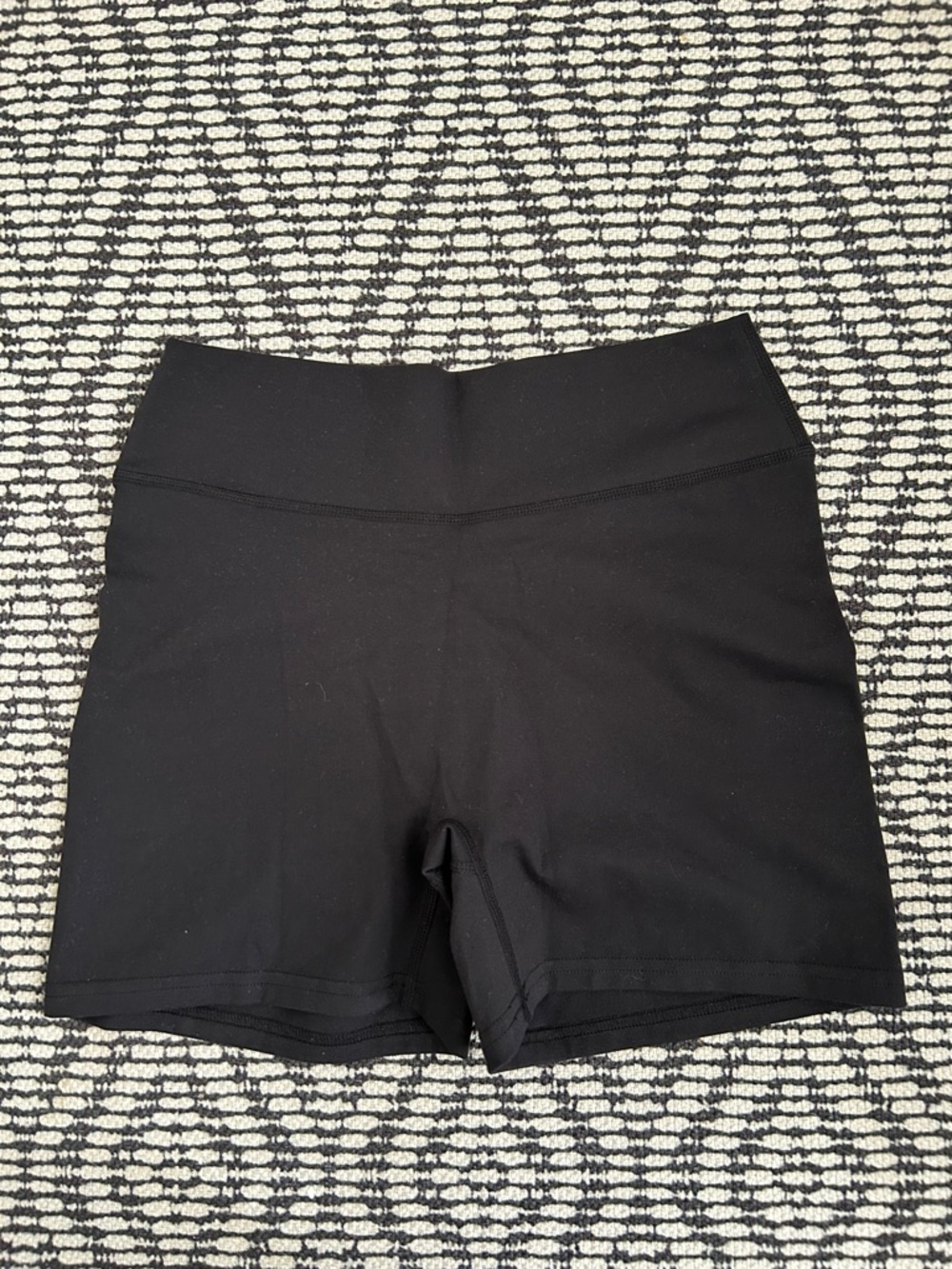 437 Biker Short